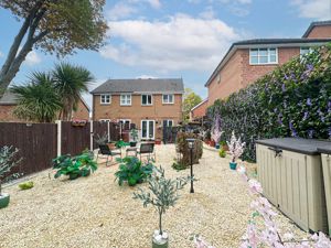 Photo 19- click for photo gallery